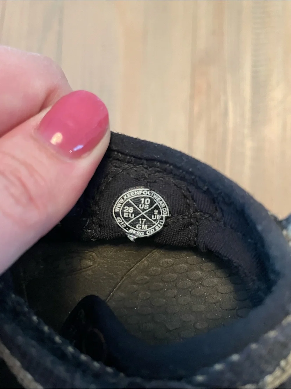 Keen Toddler 10 Black and Tan Closed-Toe Sport Sandals